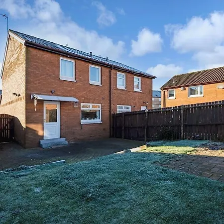 Stylish 2-Bed House Private Driveway Apartment Glasgow Exterior photo